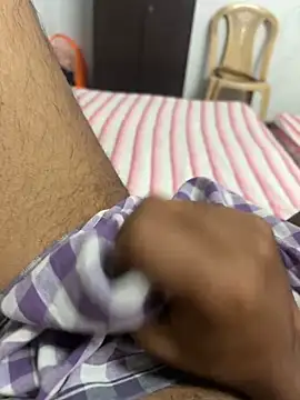 Snapshot of usermood2000 chatting on 01-07-26, 06:27 usermood2000 online show from 01-07-26, 06:27