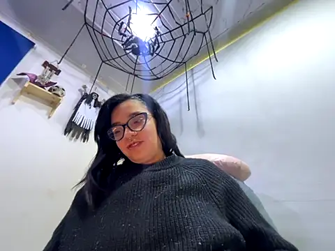 Snapshot of amanne_misa chatting on 11-10-25, 11:20 amanne misa online show from 11-10-25, 11:20