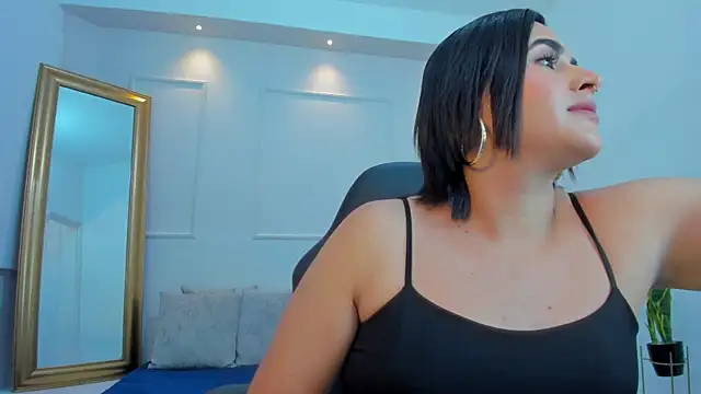 Snapshot of kendall_roous chatting on 09-23-25, 07:28 kendall roous online show from 09-23-25, 07:28