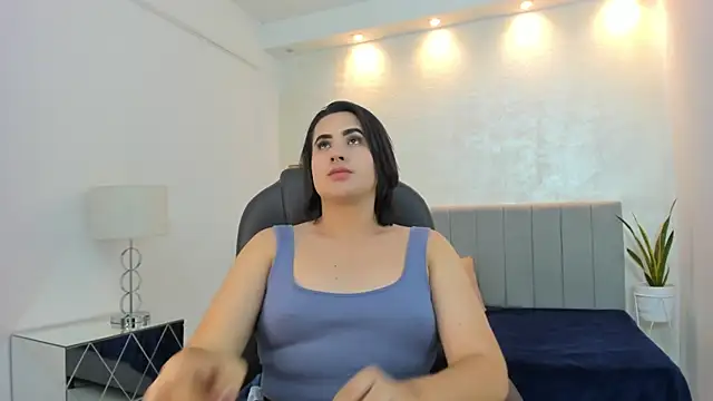 Snapshot of kendall_roous chatting on 09-25-25, 08:45 kendall roous online show from 09-25-25, 08:45