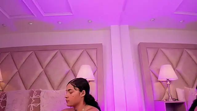 PauVega  online show from 11-26-25, 01:34