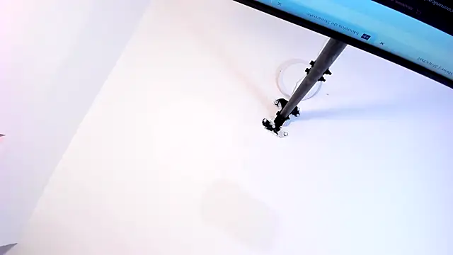 AnnieVegga online show from 09-10-25, 02:28