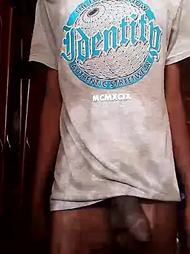 Snapshot of SB_With_a_thick_DICK chatting on 10-01-25, 02:01 SB With a thick DICK online show from 10-01-25, 02:01