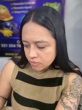 -Mia1 online show from 04-25-26, 01:41