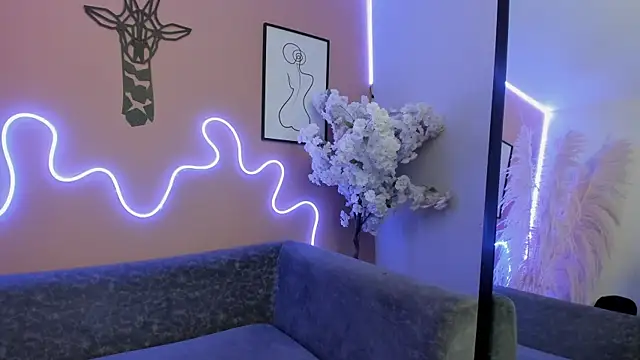 Maraia Ford online show from 11-24-25, 08:19