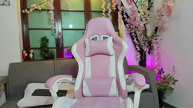 emma ayala online show from 12-02-25, 07:20