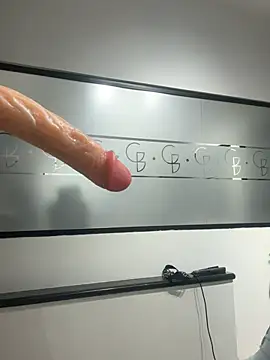 Victoriia Queen online show from 04-24-26, 04:37