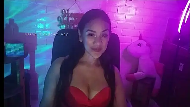 MiiaVelasquez online show from 02-01-26, 05:28