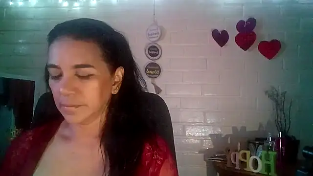 Snapshot of MiiaVelasquez chatting on 03-24-26, 04:50 MiiaVelasquez online show from 03-24-26, 04:50
