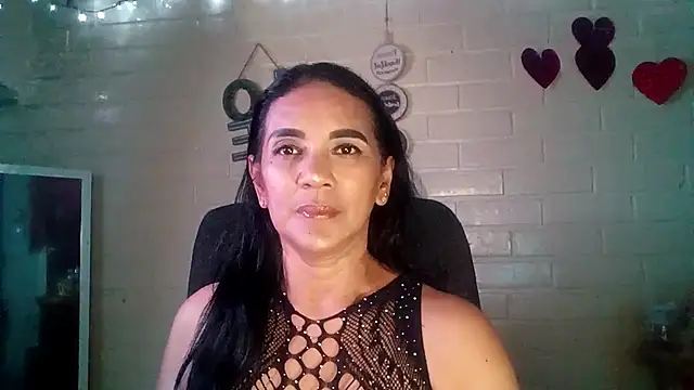 Snapshot of MiiaVelasquez chatting on 04-01-26, 04:35 MiiaVelasquez online show from 04-01-26, 04:35