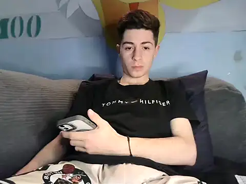 Newbrian20 online show from 09-23-25, 02:03