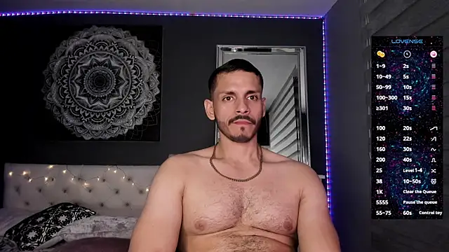 Snapshot of TianZilac chatting on 10-16-25, 10:00 TianZilac online show from 10-16-25, 10:00