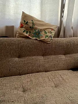 LaGueraDelMar online show from 10-25-25, 05:19