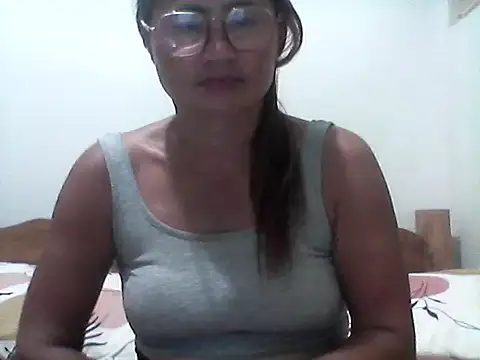 nathalie0045 online show from 07-22-26, 10:51