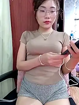 MyMy08 online show from 11-28-25, 11:35