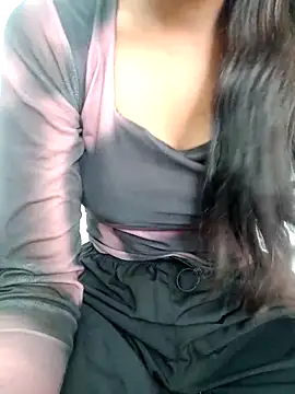 cute parii  online show from 10-01-25, 10:10