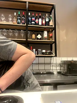 Snapshot of 9999Alez chatting on 09-27-25, 07:19 9999Alez online show from 09-27-25, 07:19