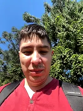 Snapshot of 9999Alez chatting on 10-18-25, 07:47 9999Alez online show from 10-18-25, 07:47