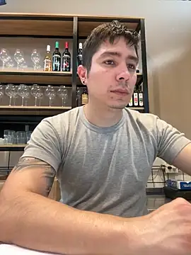 Snapshot of 9999Alez chatting on 11-11-25, 07:58 9999Alez online show from 11-11-25, 07:58