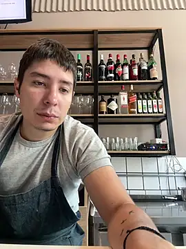 Snapshot of 9999Alez chatting on 02-07-26, 01:37 9999Alez online show from 02-07-26, 01:37