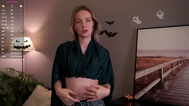 HongTomczak online show from 11-17-25, 10:10