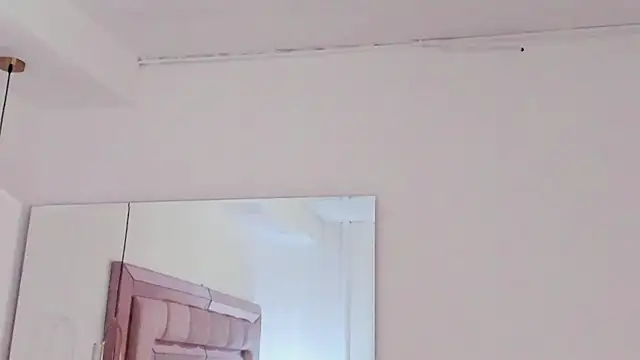 cloemorwen online show from 12-02-25, 02:17