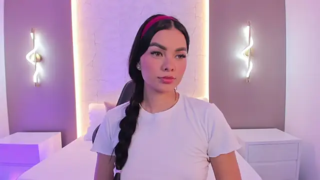 emily tolson online show from 02-17-26, 07:20