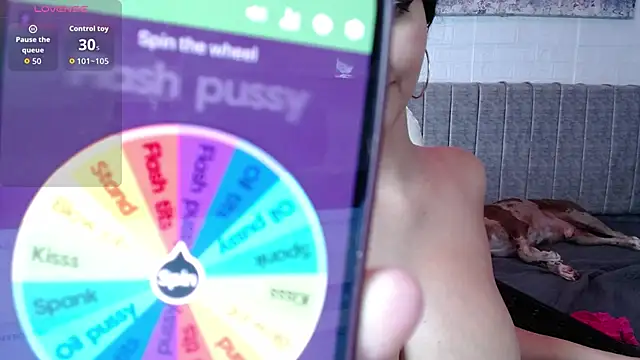 Carolinne Mel online show from 09-22-25, 11:29