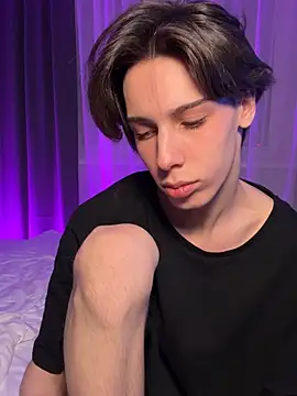 Snapshot of egorbitch chatting on 03-10-26, 07:52 egorbitch online show from 03-10-26, 07:52