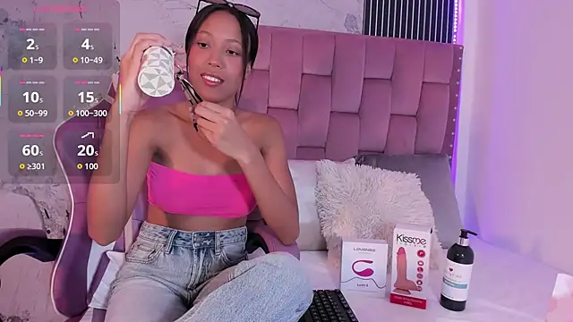 Snapshot of Mia_Duarte1 chatting on 09-24-25, 08:12 Mia Duarte1 online show from 09-24-25, 08:12