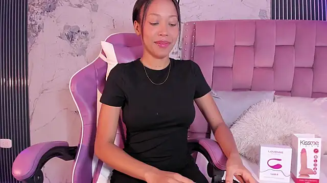 Snapshot of Mia_Duarte1 chatting on 09-25-25, 07:39 Mia Duarte1 online show from 09-25-25, 07:39