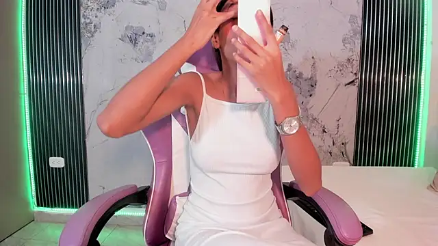 Mia Duarte1 online show from 02-12-26, 07:31