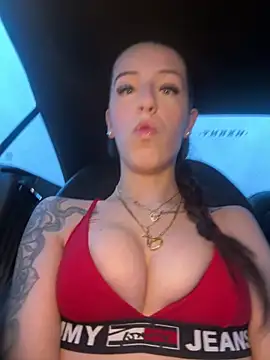 lisapeperoni online show from 02-11-26, 04:34