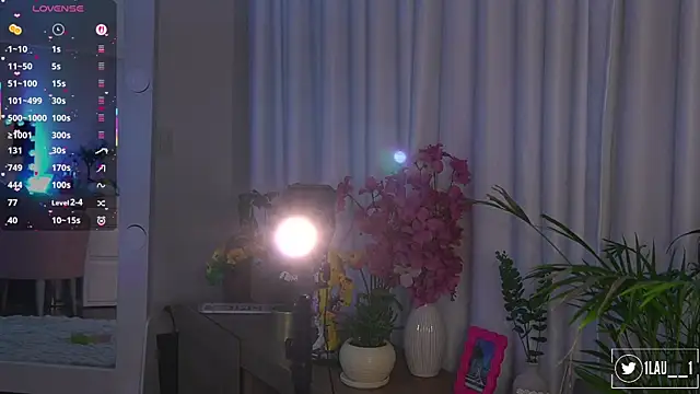 Snapshot of Just__dani chatting on 11-02-25, 03:09 Just dani online show from 11-02-25, 03:09