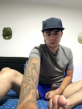 Snapshot of Jaguer2213 chatting on 10-01-25, 03:56 Jaguer2213 online show from 10-01-25, 03:56