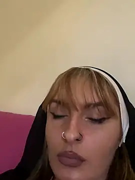 Sexy Bulgarian woman online show from 10-29-25, 10:39