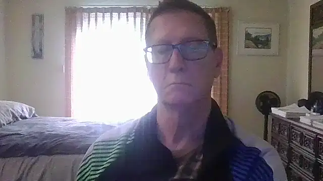 Snapshot of camminmichaellll chatting on 02-02-26, 06:39 camminmichaellll online show from 02-02-26, 06:39