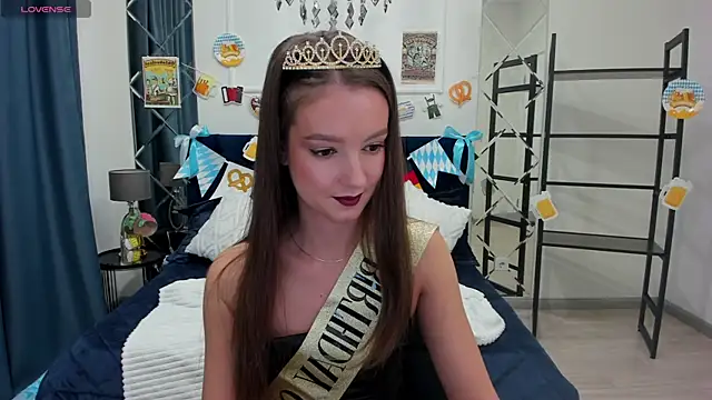 LoraSunnyy online show from 09-30-25, 08:41