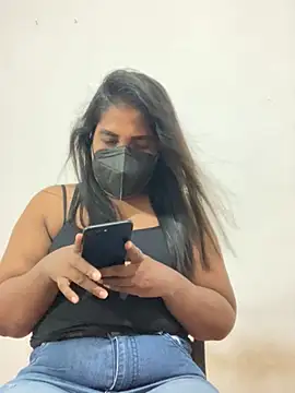 Choco Chuby online show from 10-31-25, 03:35