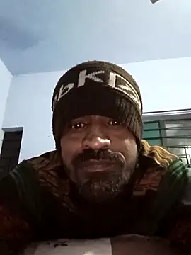 Snapshot of Mr_xxx007@xh chatting on 11-26-25, 02:07 Mr xxx007xh online show from 11-26-25, 02:07