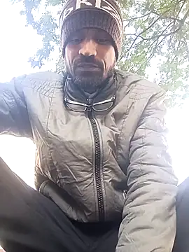 Snapshot of Mr_xxx007@xh chatting on 11-29-25, 01:30 Mr xxx007xh online show from 11-29-25, 01:30