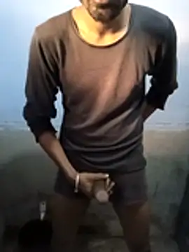 Snapshot of Mr_xxx007@xh chatting on 12-02-25, 02:39 Mr xxx007xh online show from 12-02-25, 02:39