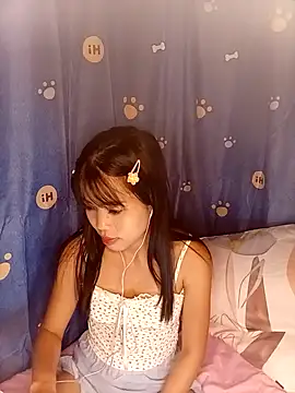 AnnewithanE online show from 10-30-25, 09:15