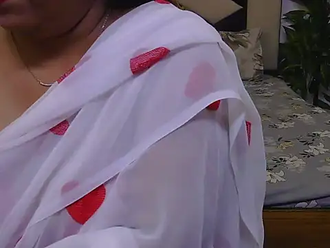 Snapshot of Its-ishikaa chatting on 09-10-25, 04:45 Its-ishikaa online show from 09-10-25, 04:45