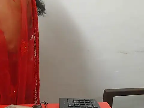 Snapshot of Its-ishikaa chatting on 09-13-25, 04:23 Its-ishikaa online show from 09-13-25, 04:23