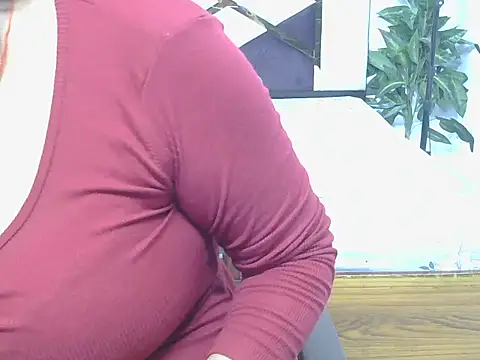 Snapshot of Its-ishikaa chatting on 09-17-25, 06:37 Its-ishikaa online show from 09-17-25, 06:37