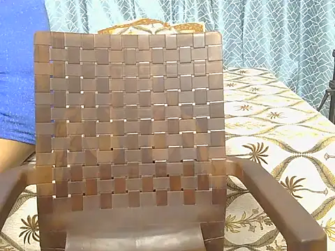 Snapshot of Its-ishikaa chatting on 09-22-25, 04:58 Its-ishikaa online show from 09-22-25, 04:58