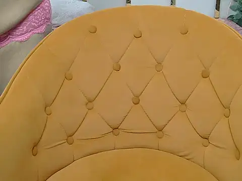 Snapshot of Its-ishikaa chatting on 11-08-25, 04:01 Its-ishikaa online show from 11-08-25, 04:01