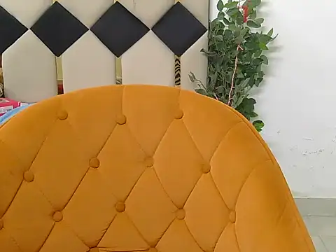 Snapshot of Its-ishikaa chatting on 11-19-25, 04:45 Its-ishikaa online show from 11-19-25, 04:45