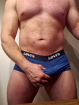 Snapshot of AlphaGymMale chatting on 02-01-26, 10:08 AlphaGymMale online show from 02-01-26, 10:08